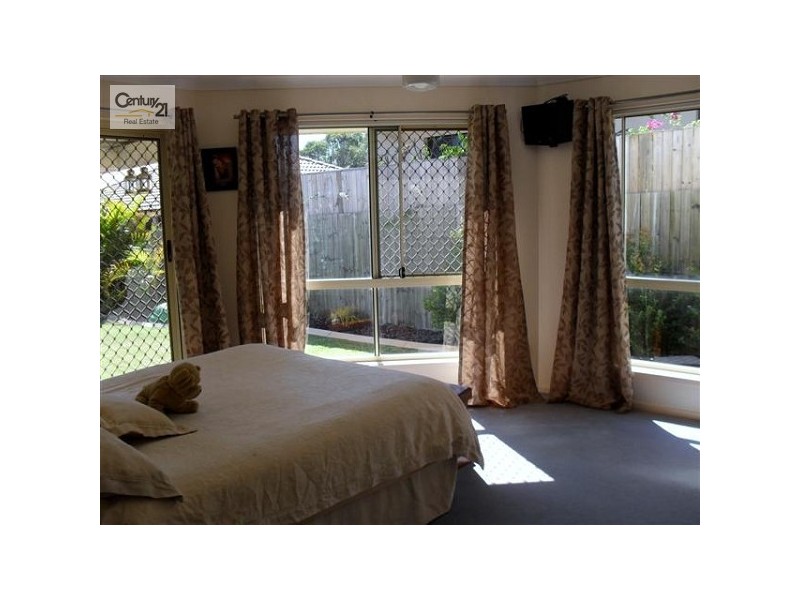 28 Elysian Street, Victoria Point QLD 4165