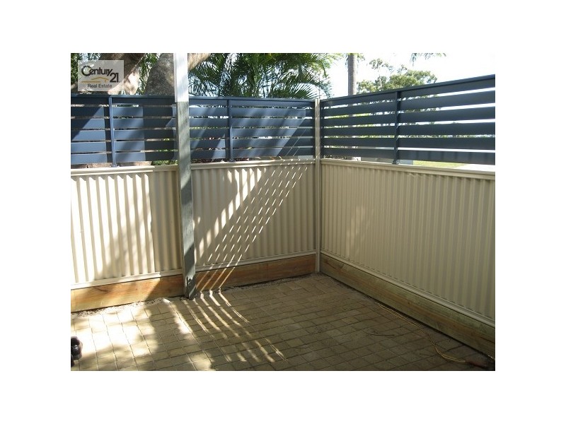 2/1 North Street, Cleveland QLD 4163
