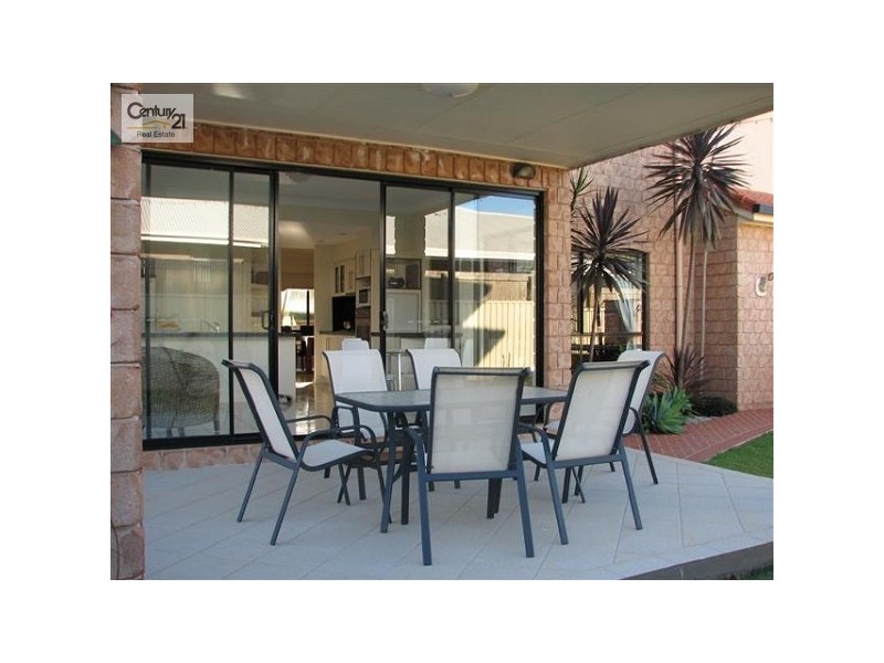 15 Reef Street, Thornlands QLD 4164