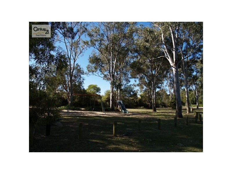 4 Sam Place, Thornlands QLD 4164