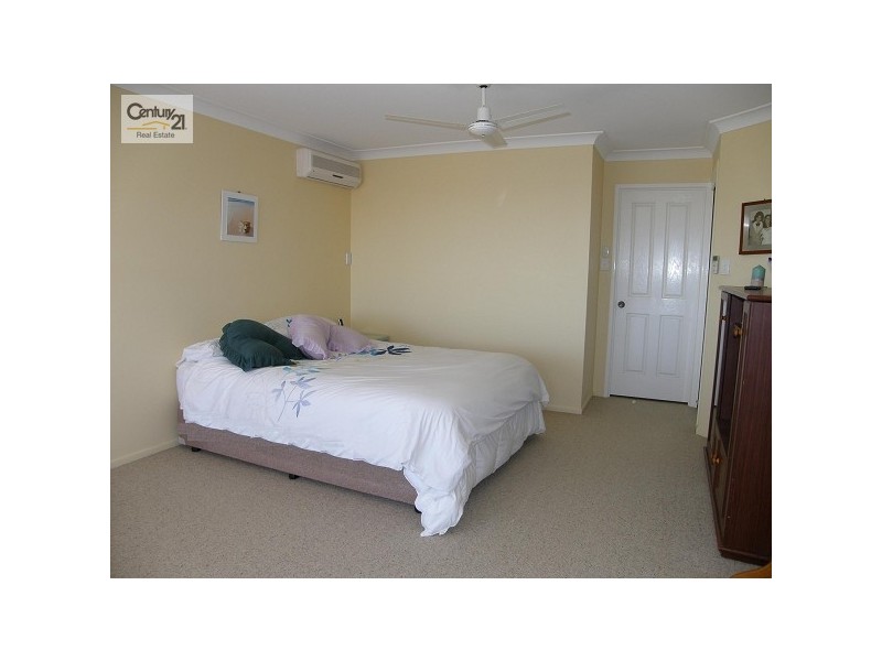 2 Yarran Street, Victoria Point QLD 4165