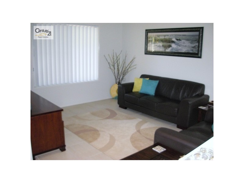 8 Mooroondu Street, Coochiemudlo Island QLD 4184