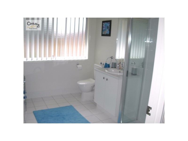 8 Mooroondu Street, Coochiemudlo Island QLD 4184