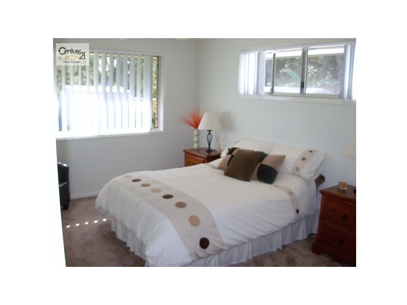 8 Mooroondu Street, Coochiemudlo Island QLD 4184