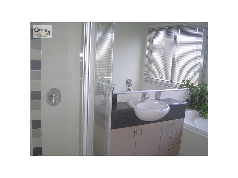 15 Waterville Drive, Thornlands QLD 4164