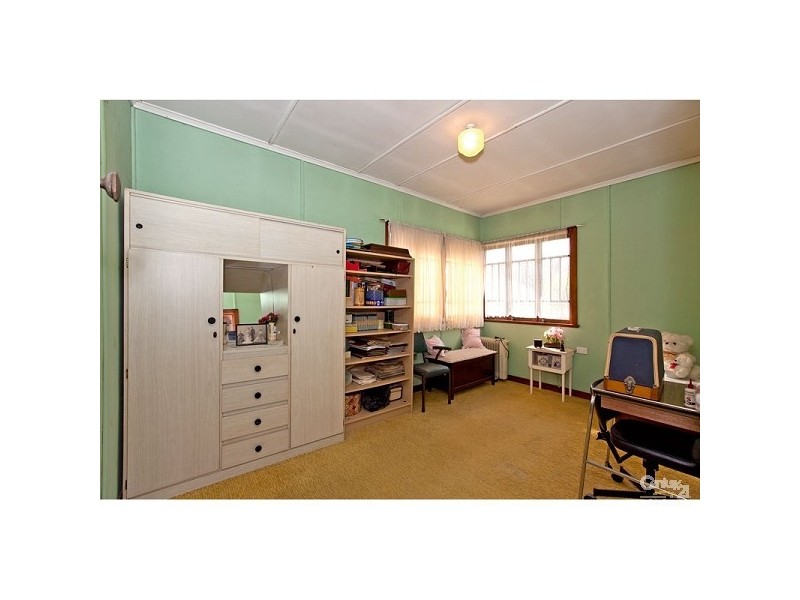 84 Boxgrove Avenue, Wynnum QLD 4178