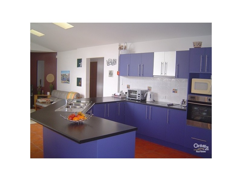 25 Kerder Street, Thornlands QLD 4164