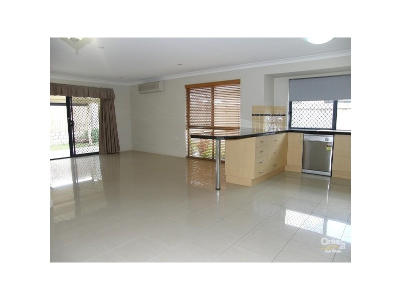 12/161 Colburn Avenue, Victoria Point QLD 4165