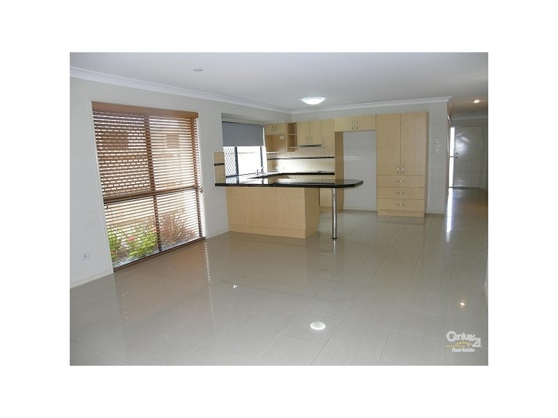 12/161 Colburn Avenue, Victoria Point QLD 4165