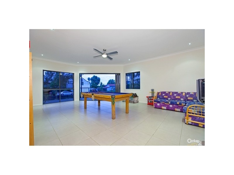 12 Cobar Street, Lota QLD 4179