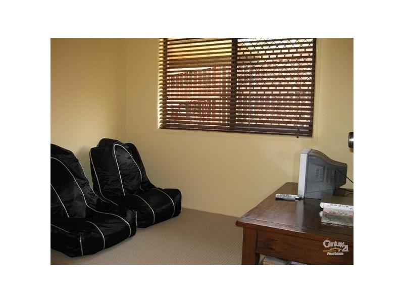 16 Howletts Road, Capalaba QLD 4157