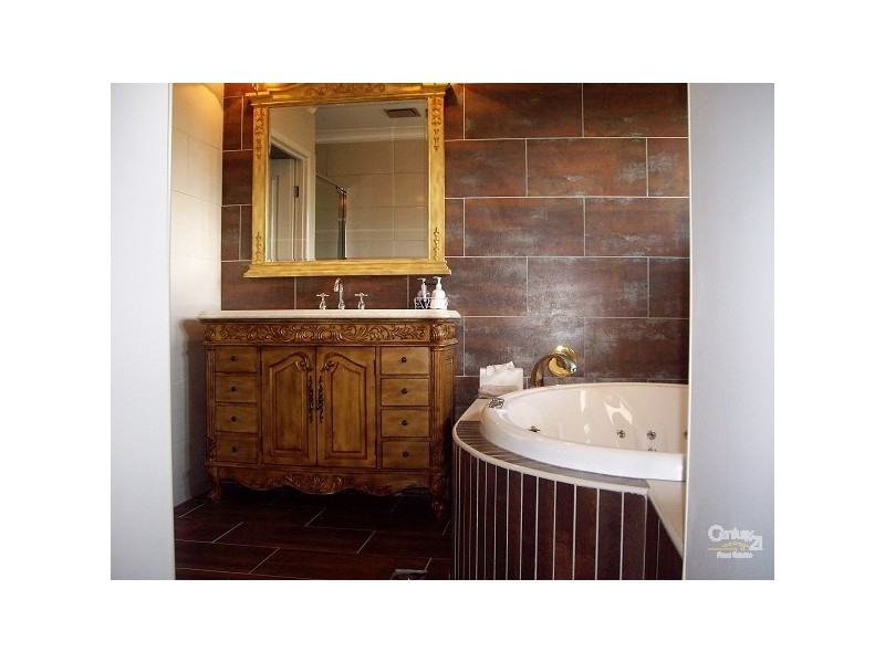 9 Paperbark Place, Wakerley QLD 4154