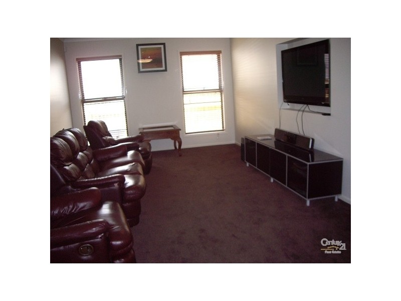 9 Paperbark Place, Wakerley QLD 4154