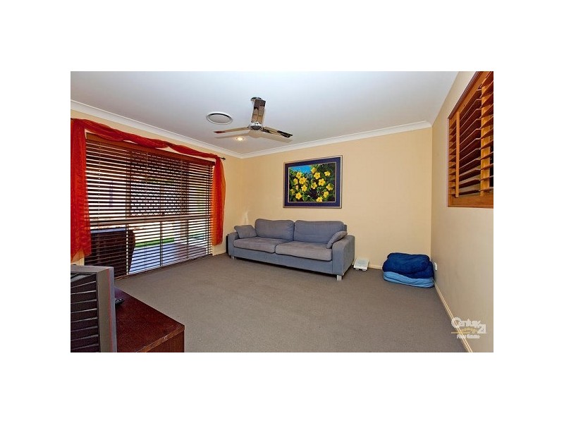 5 Blackthorne Street, Ormiston QLD 4160