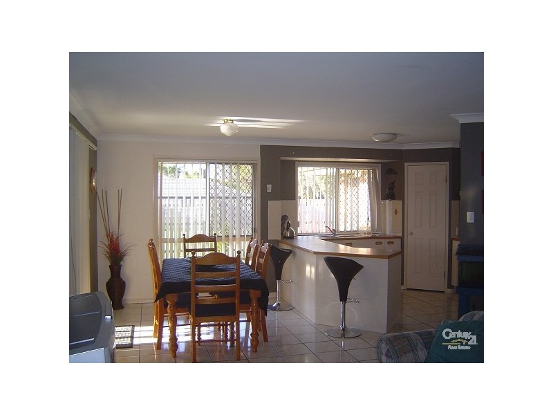 74 School Road, Victoria Point QLD 4165