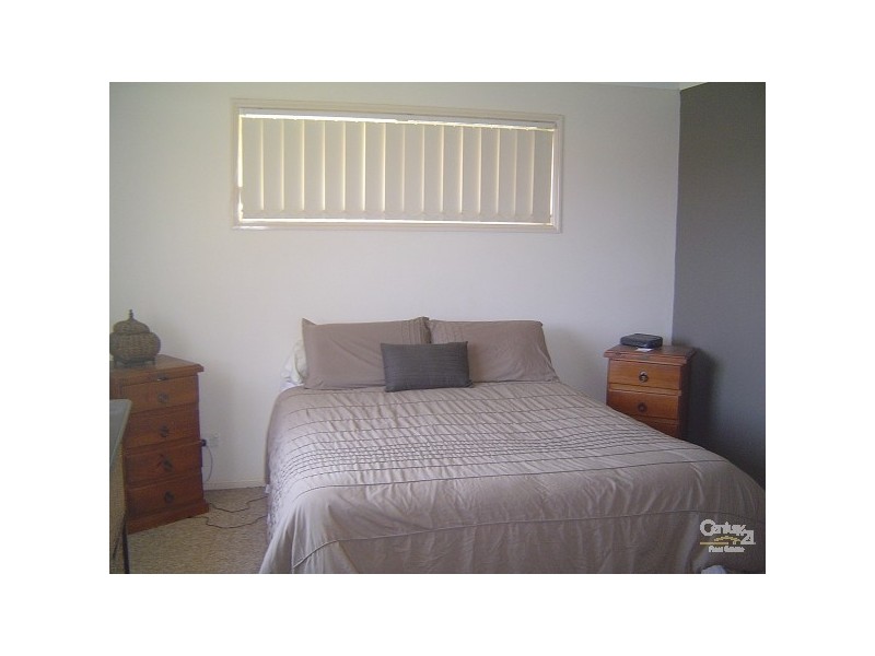 74 School Road, Victoria Point QLD 4165