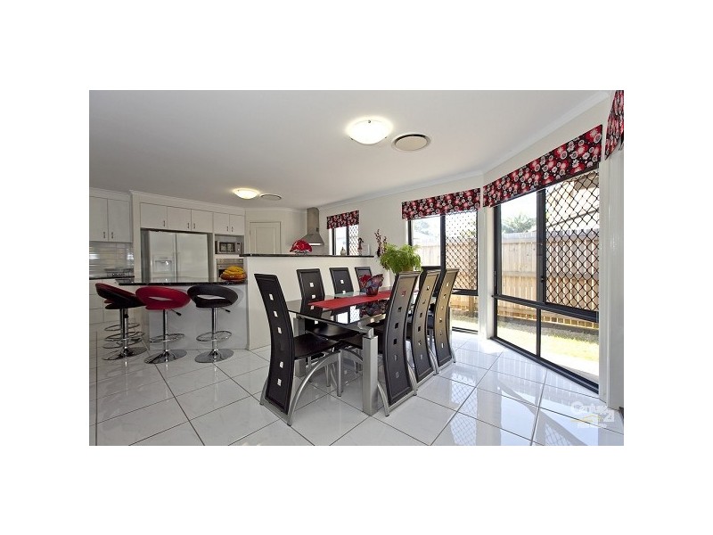 33 Kerder Street, Thornlands QLD 4164