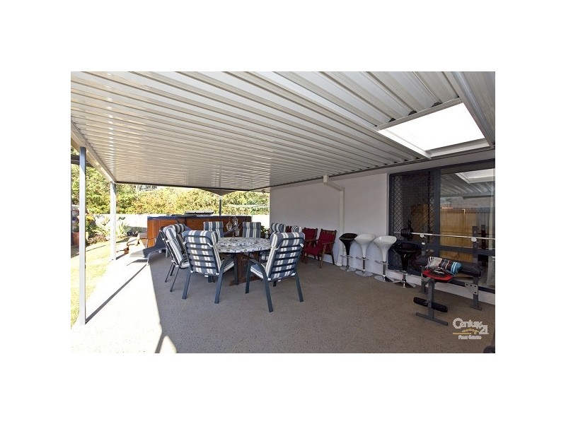 33 Kerder Street, Thornlands QLD 4164