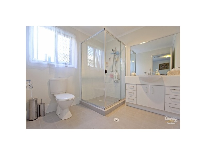 33 Kerder Street, Thornlands QLD 4164