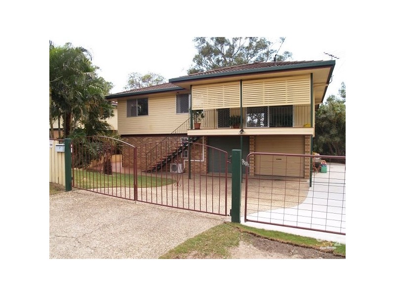 7 Magpie Street, Birkdale QLD 4159