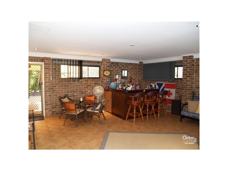 24 Lyndon Rd, Capalaba QLD 4157