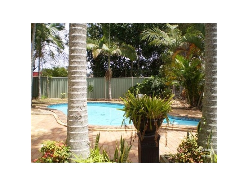 12 Sycamore Parade, Victoria Point QLD 4165