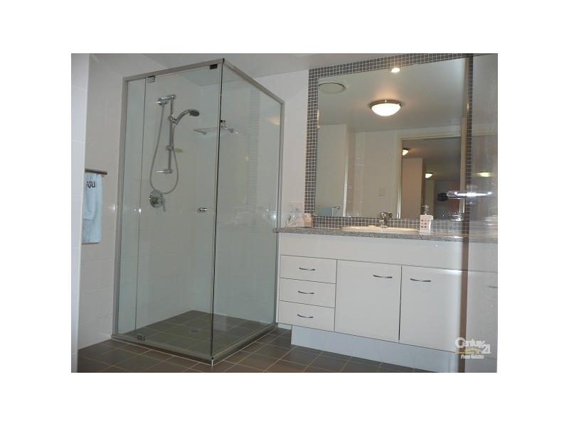 16/32 Middle Street, Cleveland QLD 4163