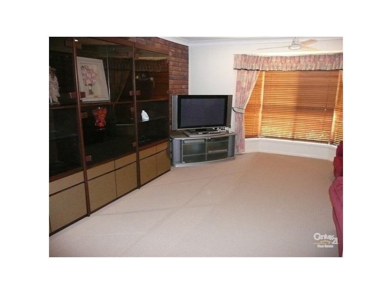 3 Pinewood Street, Capalaba QLD 4157