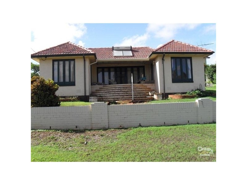 5 Dart Street, Redland Bay QLD 4165