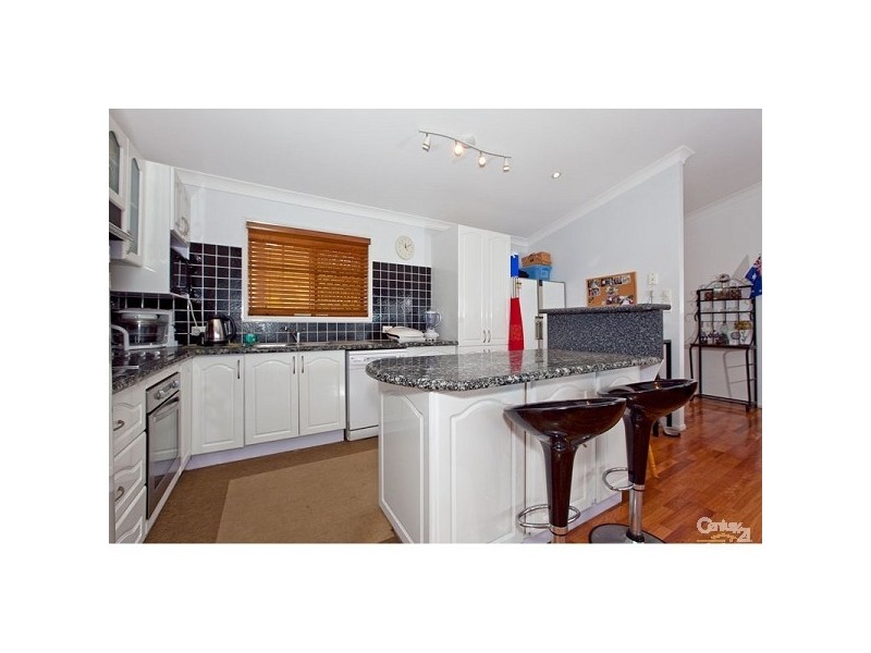 10 Kilto Lane, Macleay Island QLD 4184