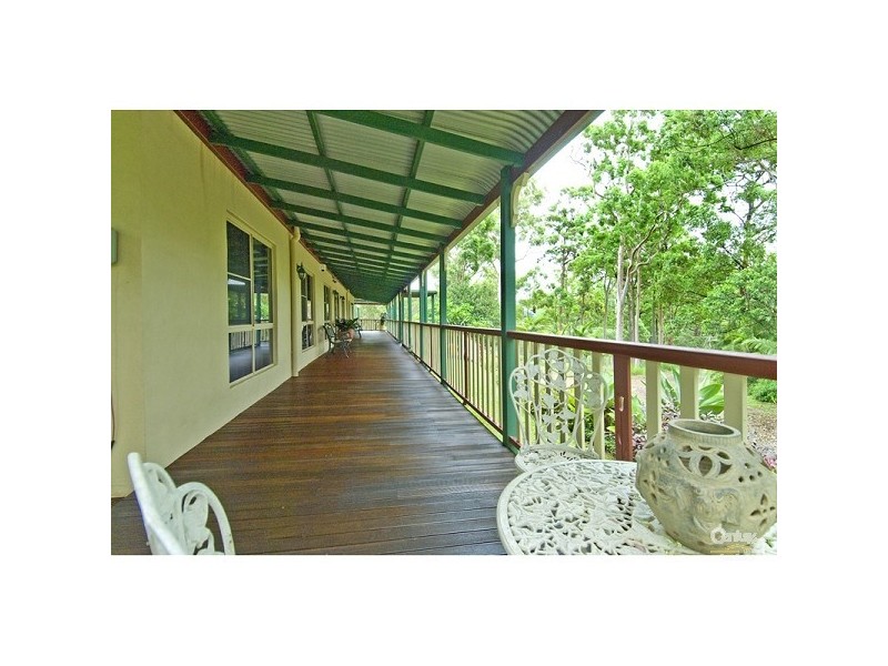 2 LAKESIDE DRIVE, Carbrook QLD 4130