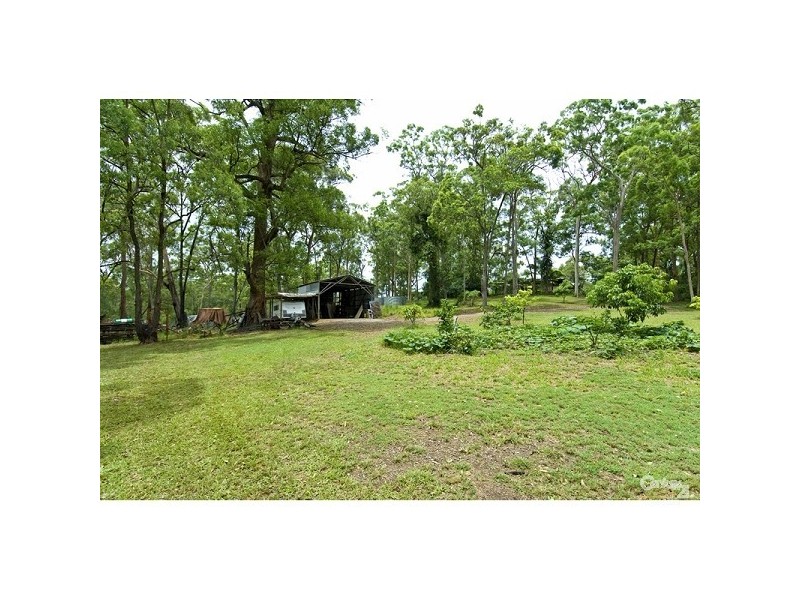 2 LAKESIDE DRIVE, Carbrook QLD 4130