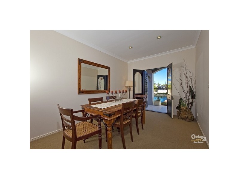 36 Mainroyal Court, Raby Bay QLD 4163