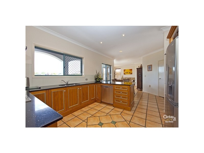 36 Mainroyal Court, Raby Bay QLD 4163