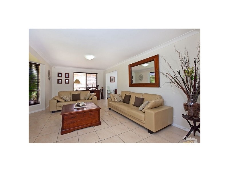 15 Sylvie Street, Thornlands QLD 4164