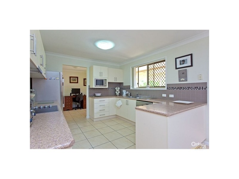 15 Sylvie Street, Thornlands QLD 4164