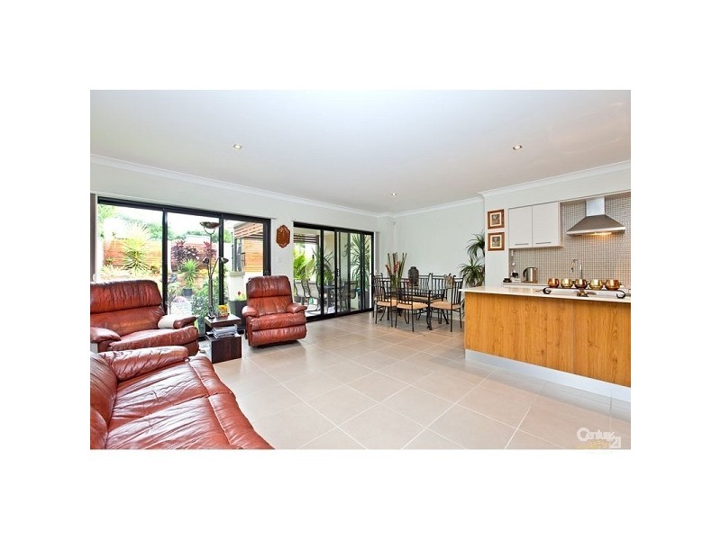 1/14 Channel Street, Cleveland QLD 4163