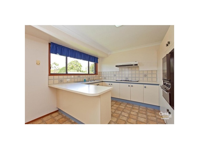 18 Sunshine Drive, Cleveland QLD 4163