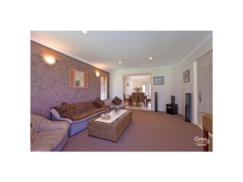 8 Clay Gully Road, Victoria Point QLD 4165