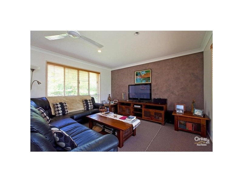 8 Clay Gully Road, Victoria Point QLD 4165