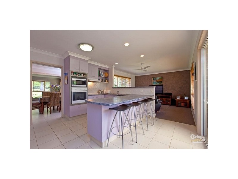 8 Clay Gully Road, Victoria Point QLD 4165