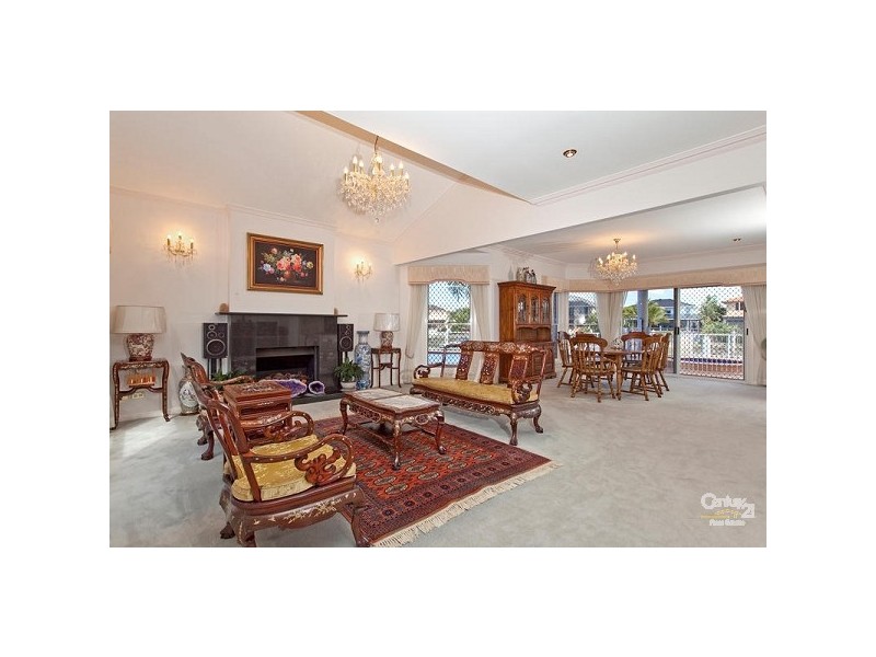 16 Bonaventure Court, Raby Bay QLD 4163