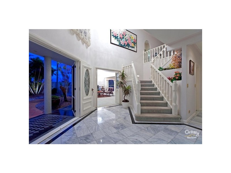 16 Bonaventure Court, Raby Bay QLD 4163