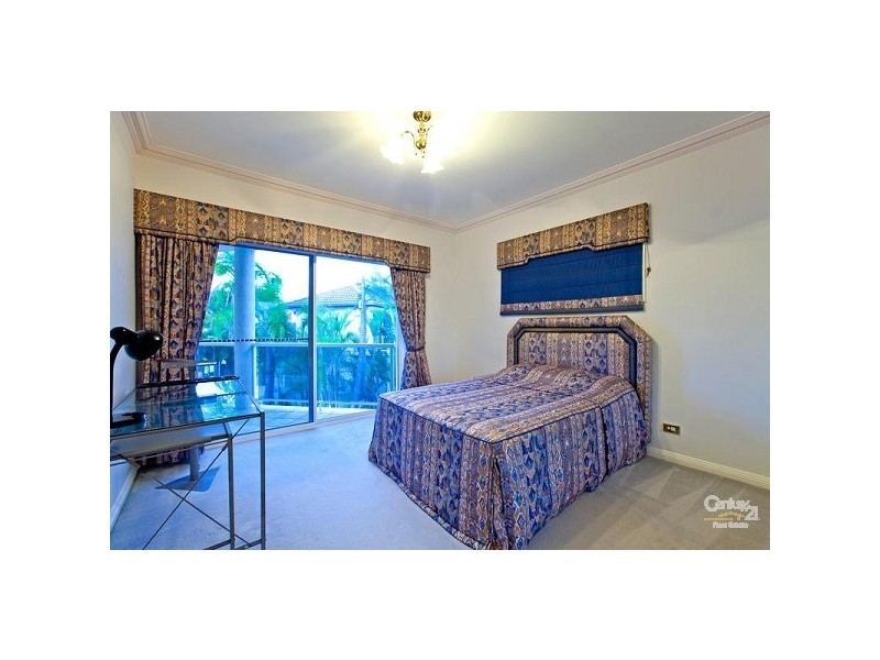 16 Bonaventure Court, Raby Bay QLD 4163