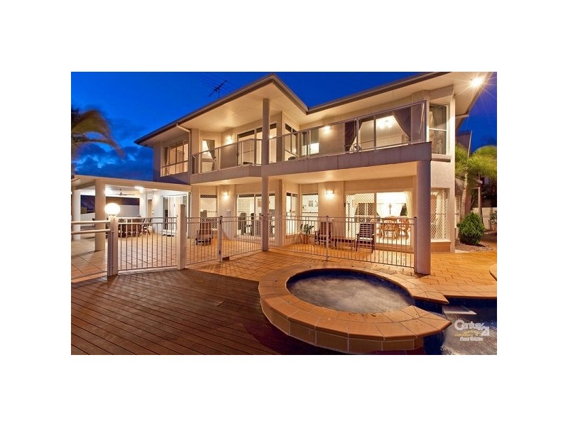 16 Bonaventure Court, Raby Bay QLD 4163