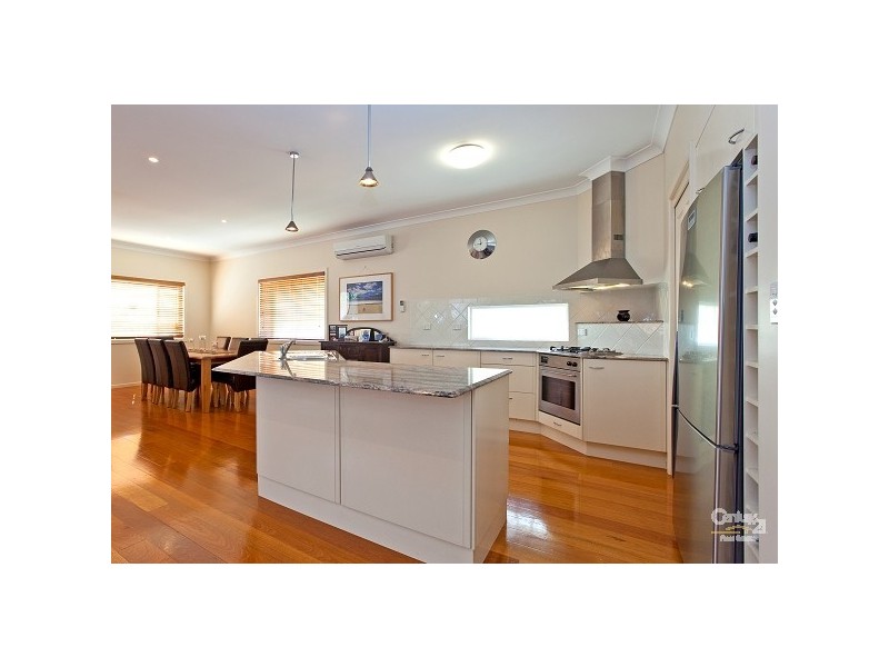 118 Kingsley Tce, Manly QLD 4179