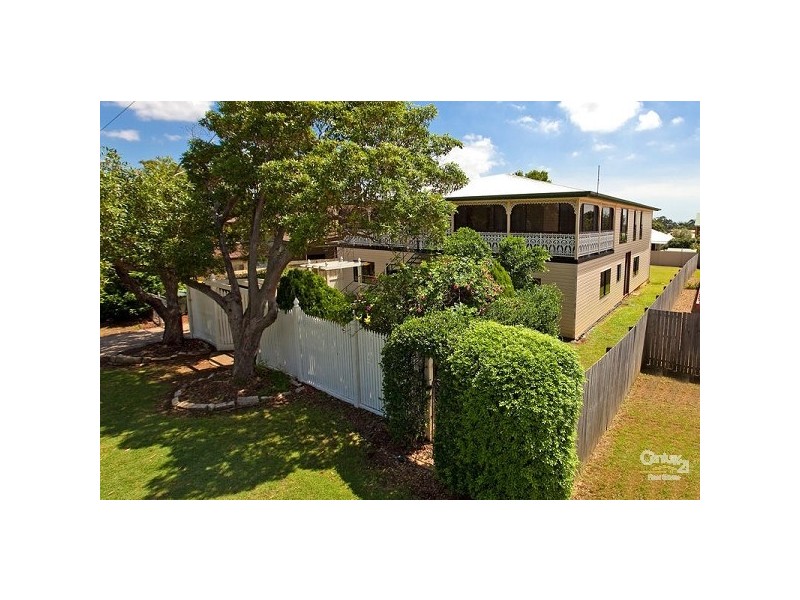 26 Birdwood Road, Birkdale QLD 4159