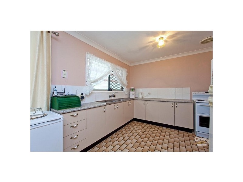 5 Kunden Street, Thorneside QLD 4158