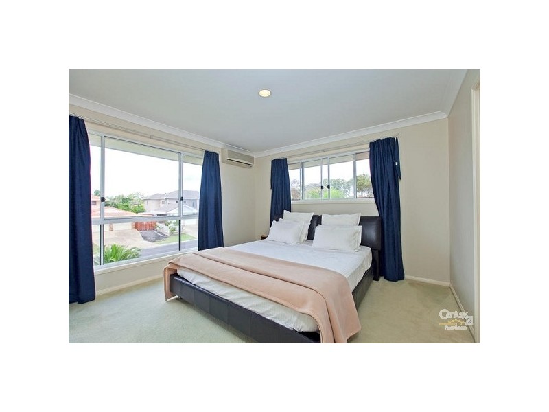 2 Sirocco Court, Ormiston QLD 4160