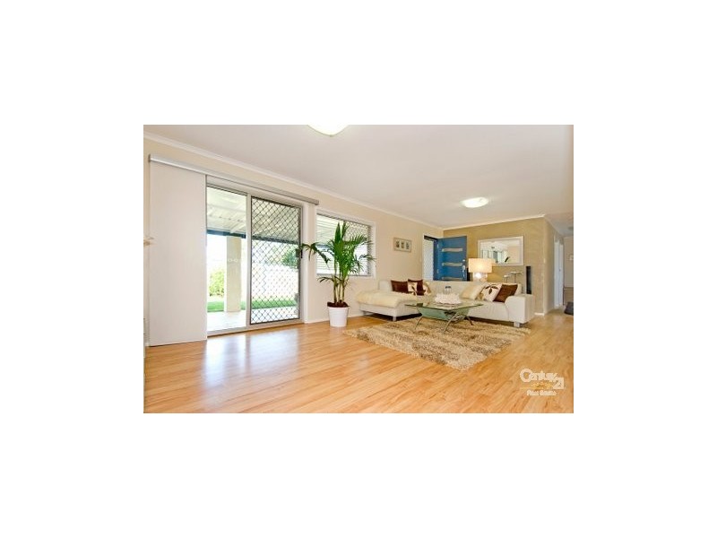 17 Moselle Drive, Thornlands QLD 4164